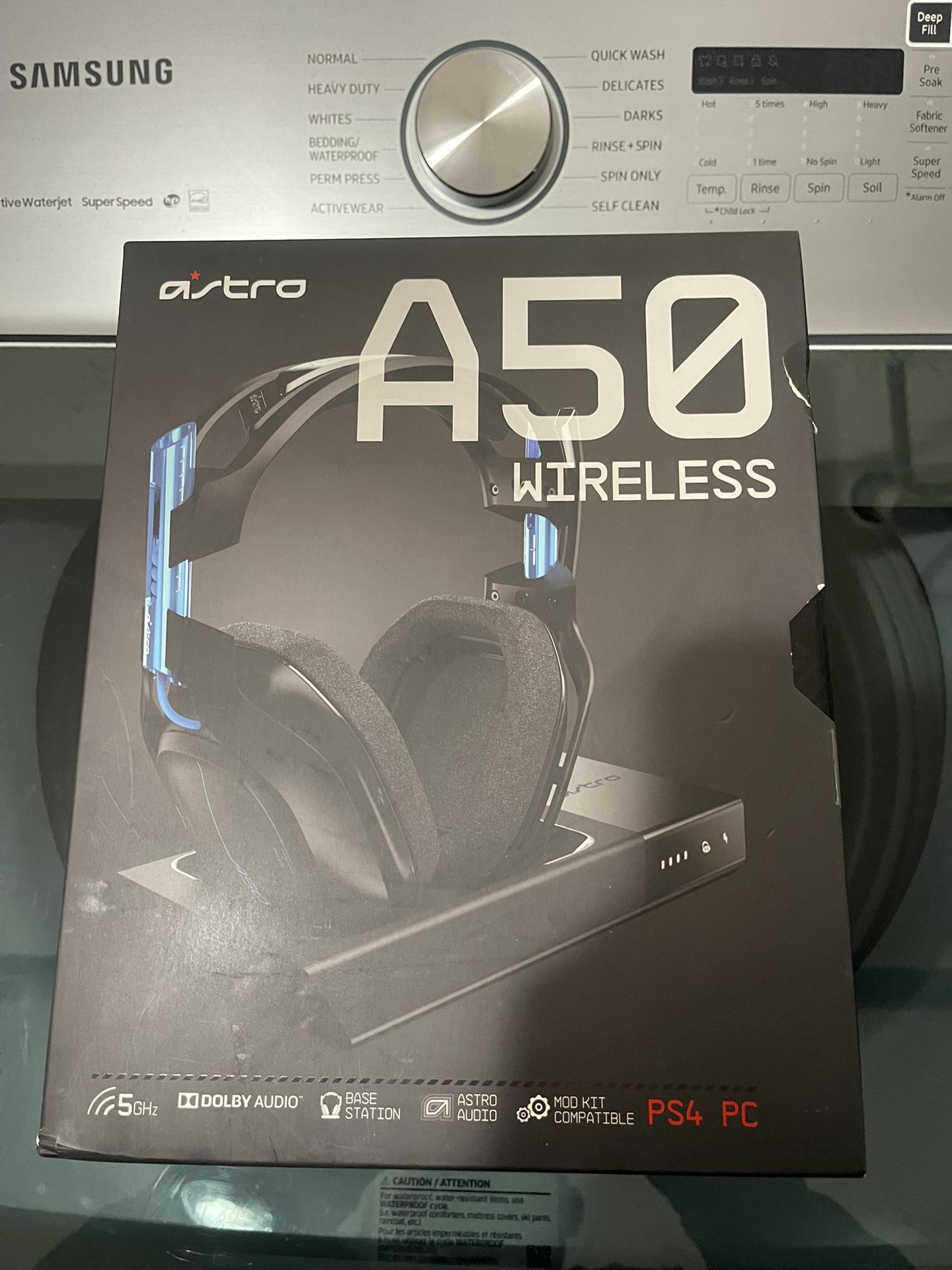 Astro A50 Wireless PC PS4 Ps5 Brand New!!