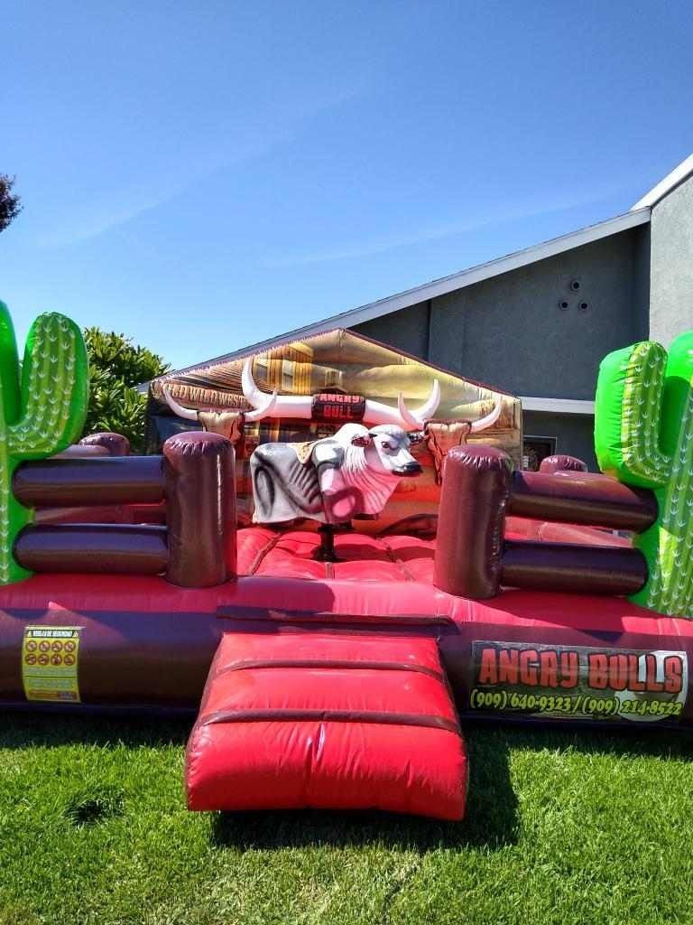Mechanical Bull, Toro Mecanico
