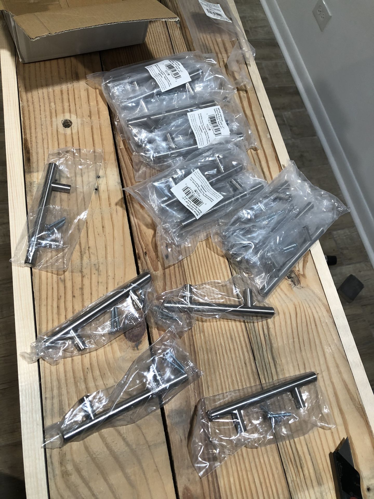 Anvil mark cabinet pulls