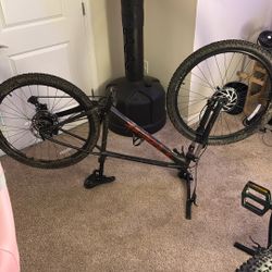 Trek Marlin 5 3rd Gen (large)