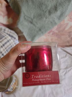Kmart candle Pomegranate Fizz