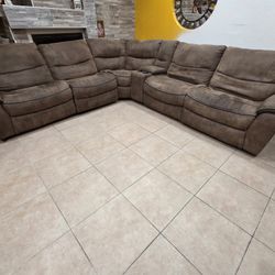 5 Piece Brown Sectional