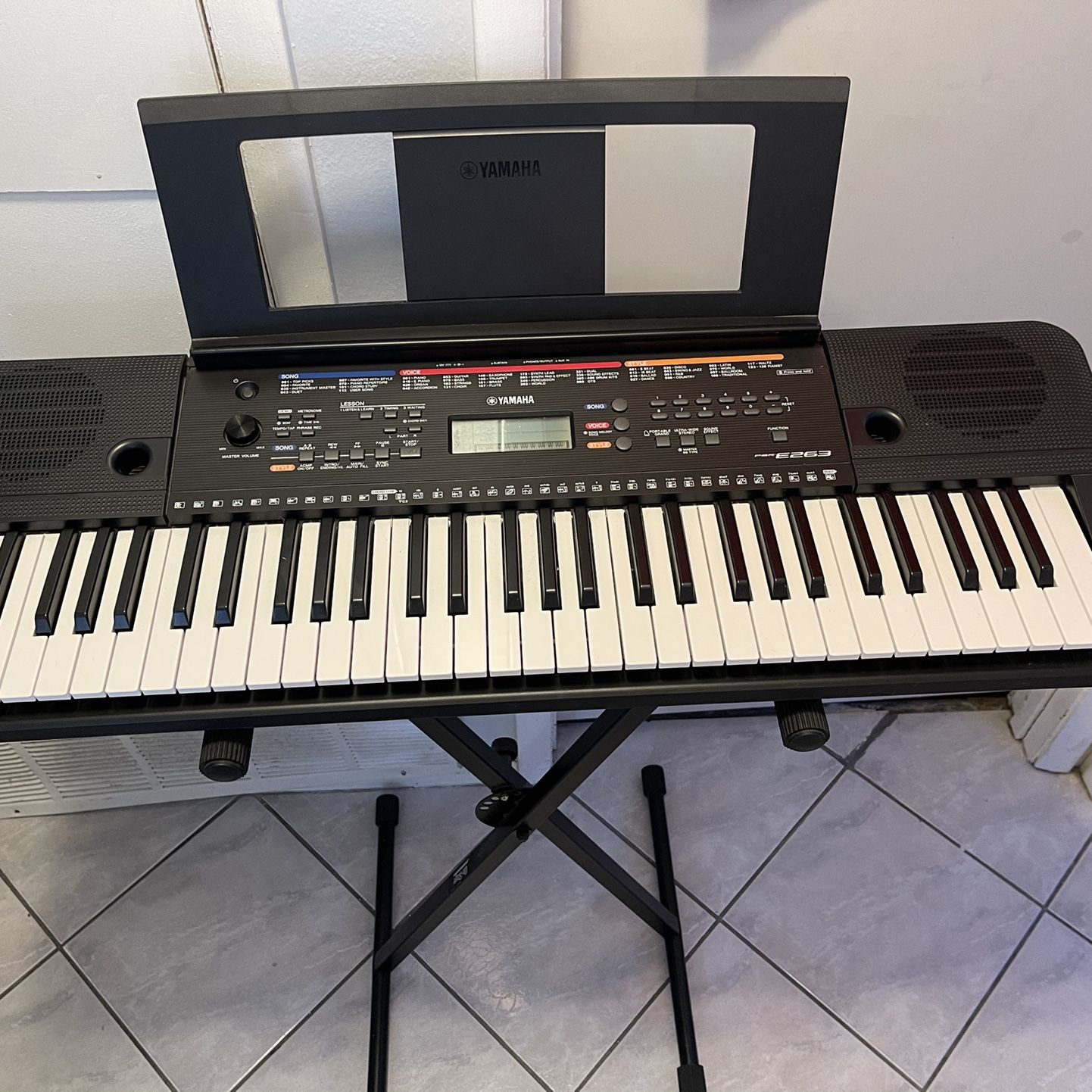 Yamaha Piano Keyboard With Stand