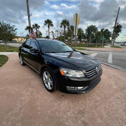 2015 VOLKSWAGEN PASSAT