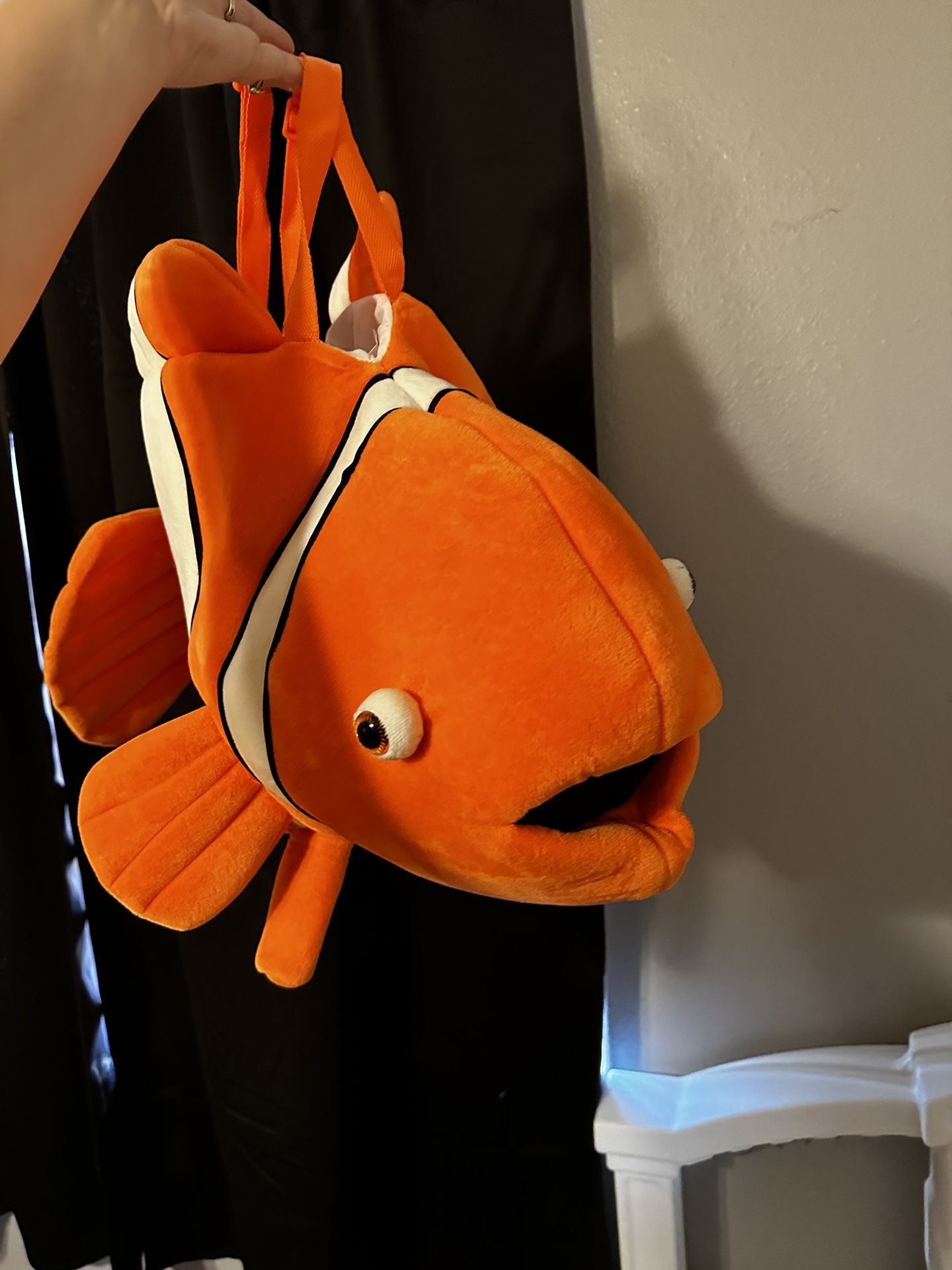 Kids finding Nemo costume