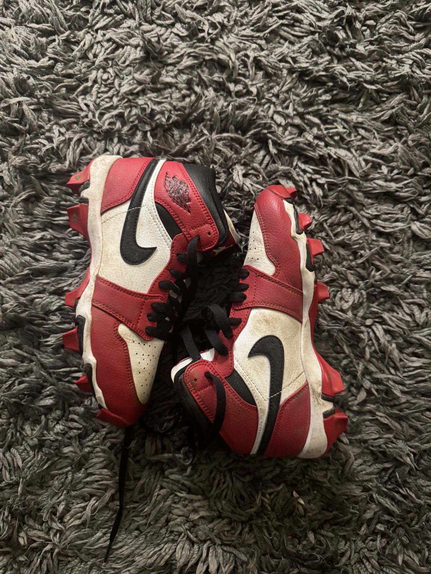 Jordan Cleats 4.5y