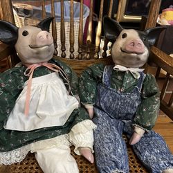 Country Pig Collectible Doll Duo
