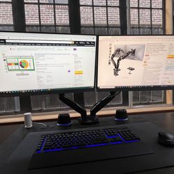 2 HP Monitors (HD) With dual monitor Stand 