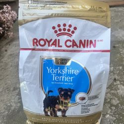 Royal Canin yorkie Puppy Food 