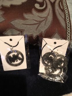 Custom Jewelry 