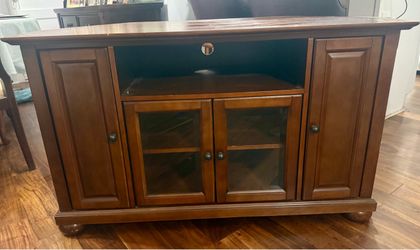 Crosley Alexandria Corner Stand Media/TV Cabinet Mahogany Wood