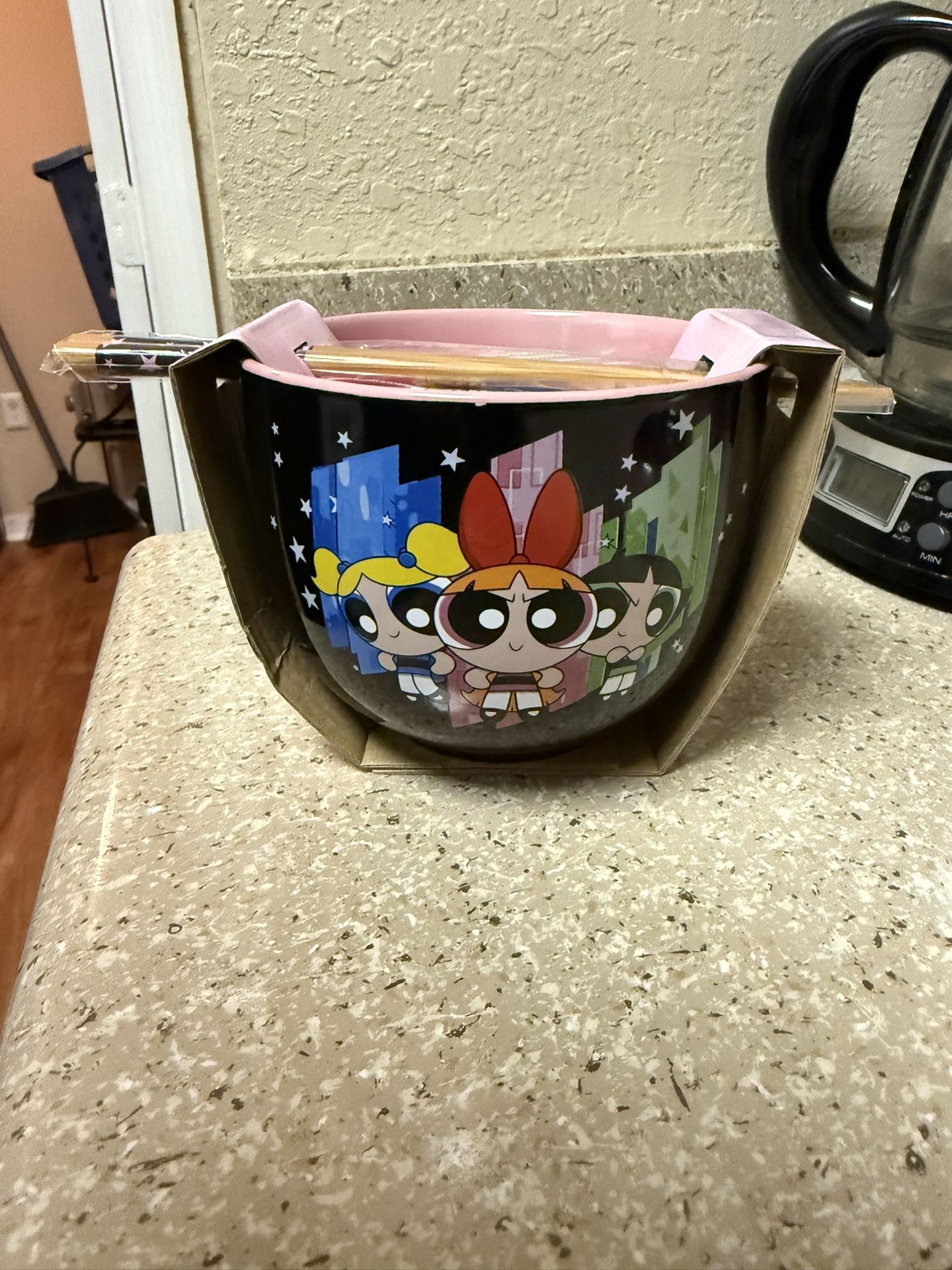 Power Puff Ramen Bowl With Chopsticks