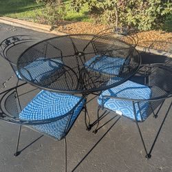 Woodard Salterini Wrought Iron Patio Set W/4 Barrel Chairs (Darien Pickup)