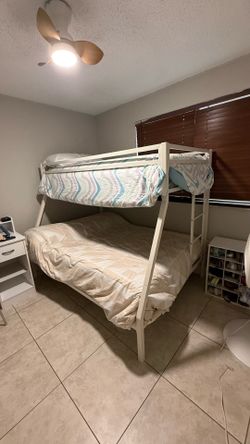 Bunk bed