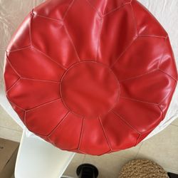 Red leatherette Pouf