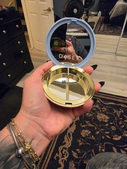 Dosey mirror/pill Compact