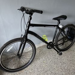 Batch Hybrid Bike – Large 20” – 7-Speed Shimano