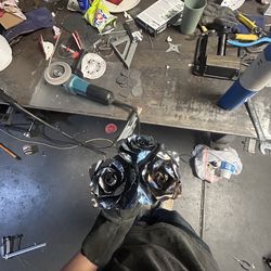 Metal flowers for sale!