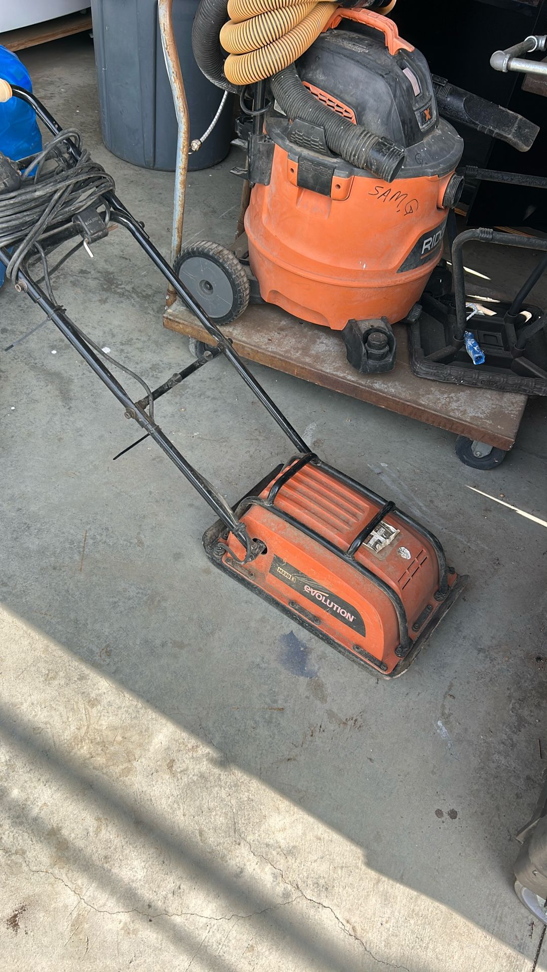 Dirt Pavers Compactor for Sale in Los Angeles, CA - OfferUp