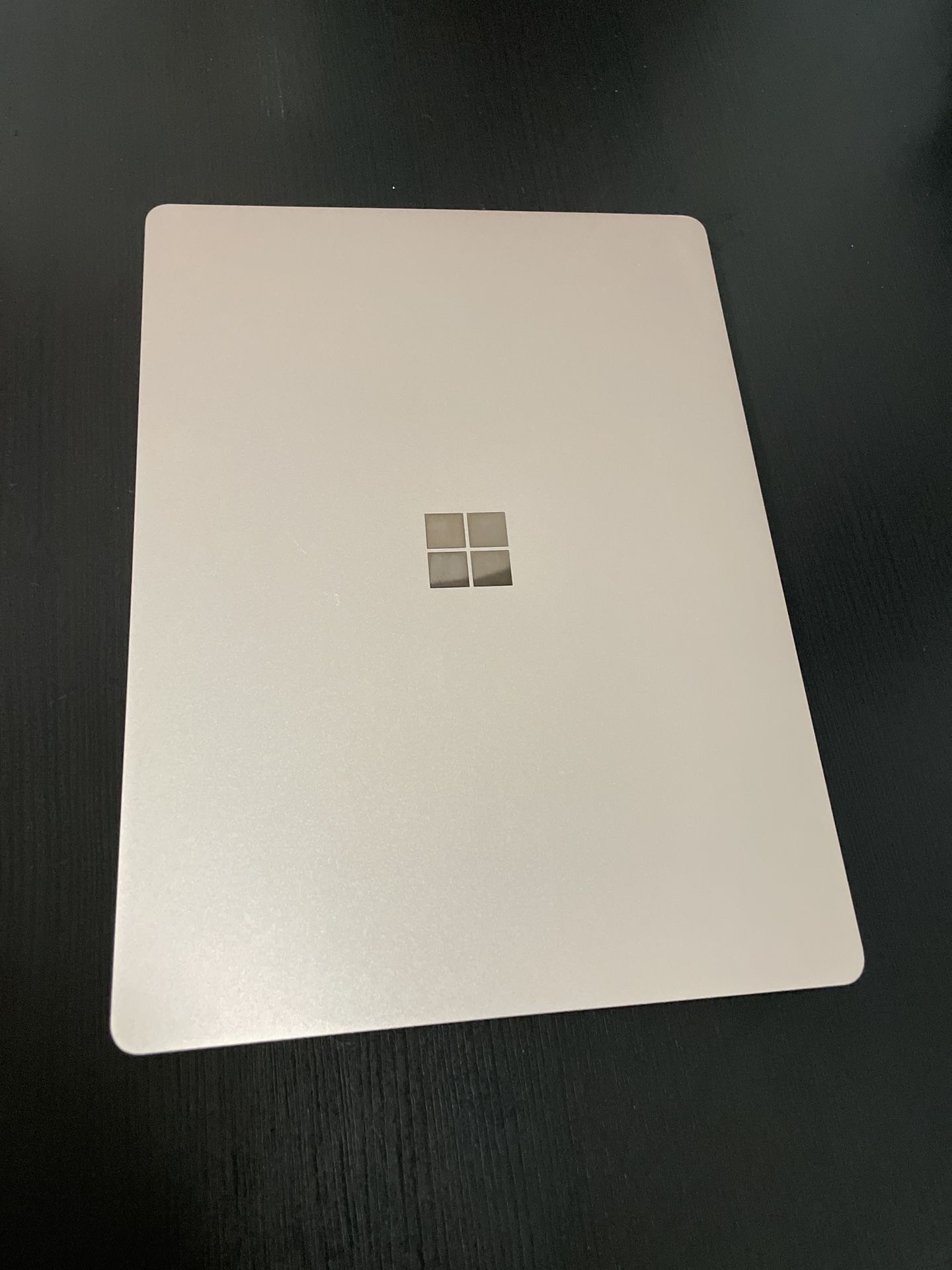 Microsoft Surface Laptop Go - Sandstone (Rose Gold)