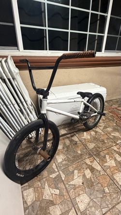BMX Bike with Primo Tires