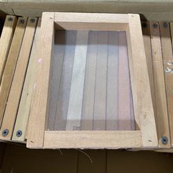 Papermaking screens and blenders