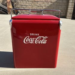 Vintage Coca Cola Picnic Cooler With Dry Tray 