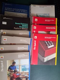 "Apple2" &  "Apple 2C" User Manuals  & Rare Promotion  Brochures  & Mailers.     $15