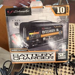 NEW Schumacher  12V Manual/ Automatic Battery Charger 10/2 Amp