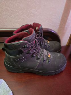 (2) pair of steel toe boot sz: 13