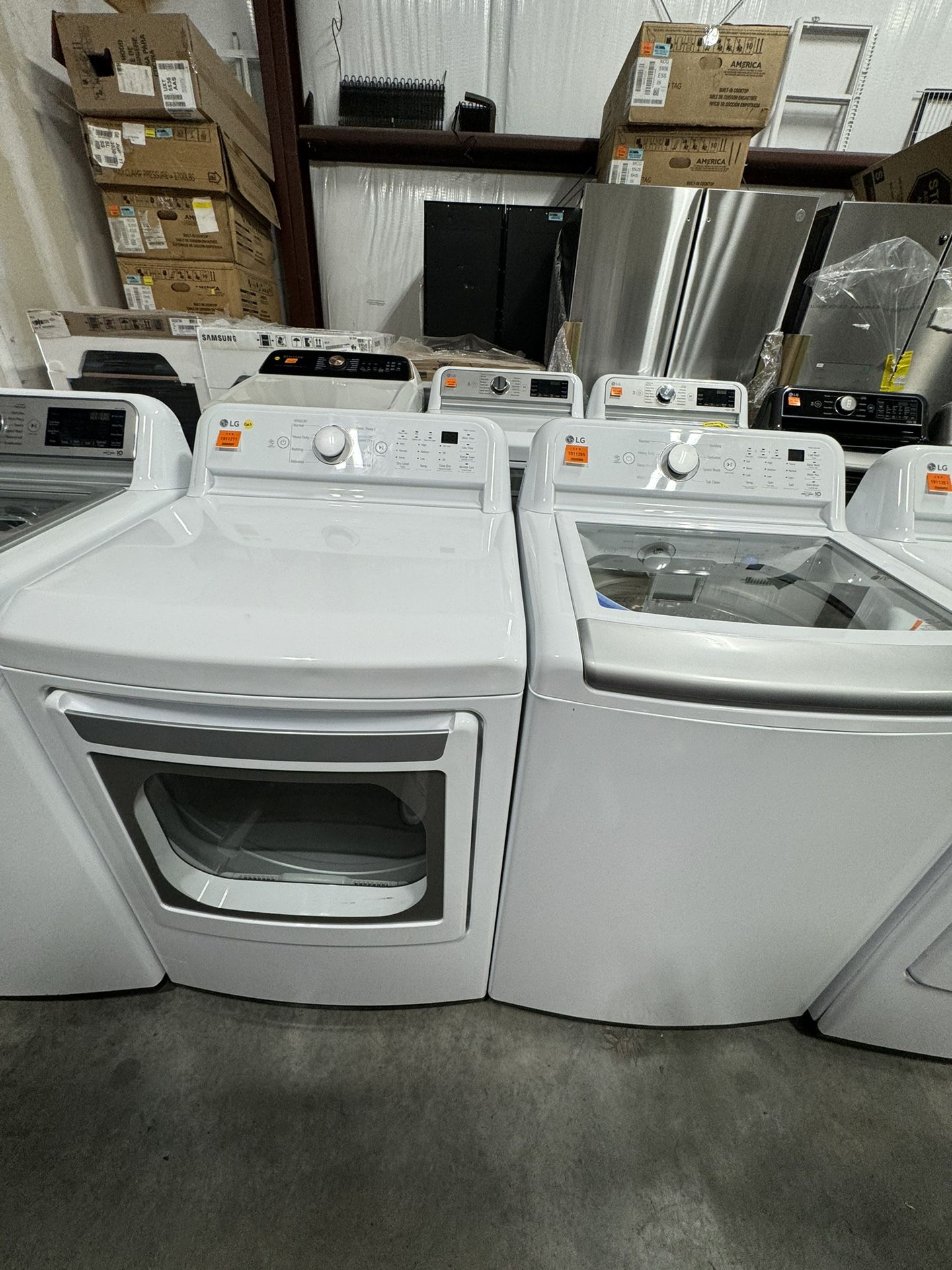 Washer And Dryer 