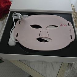 Red light  mask therapy  New