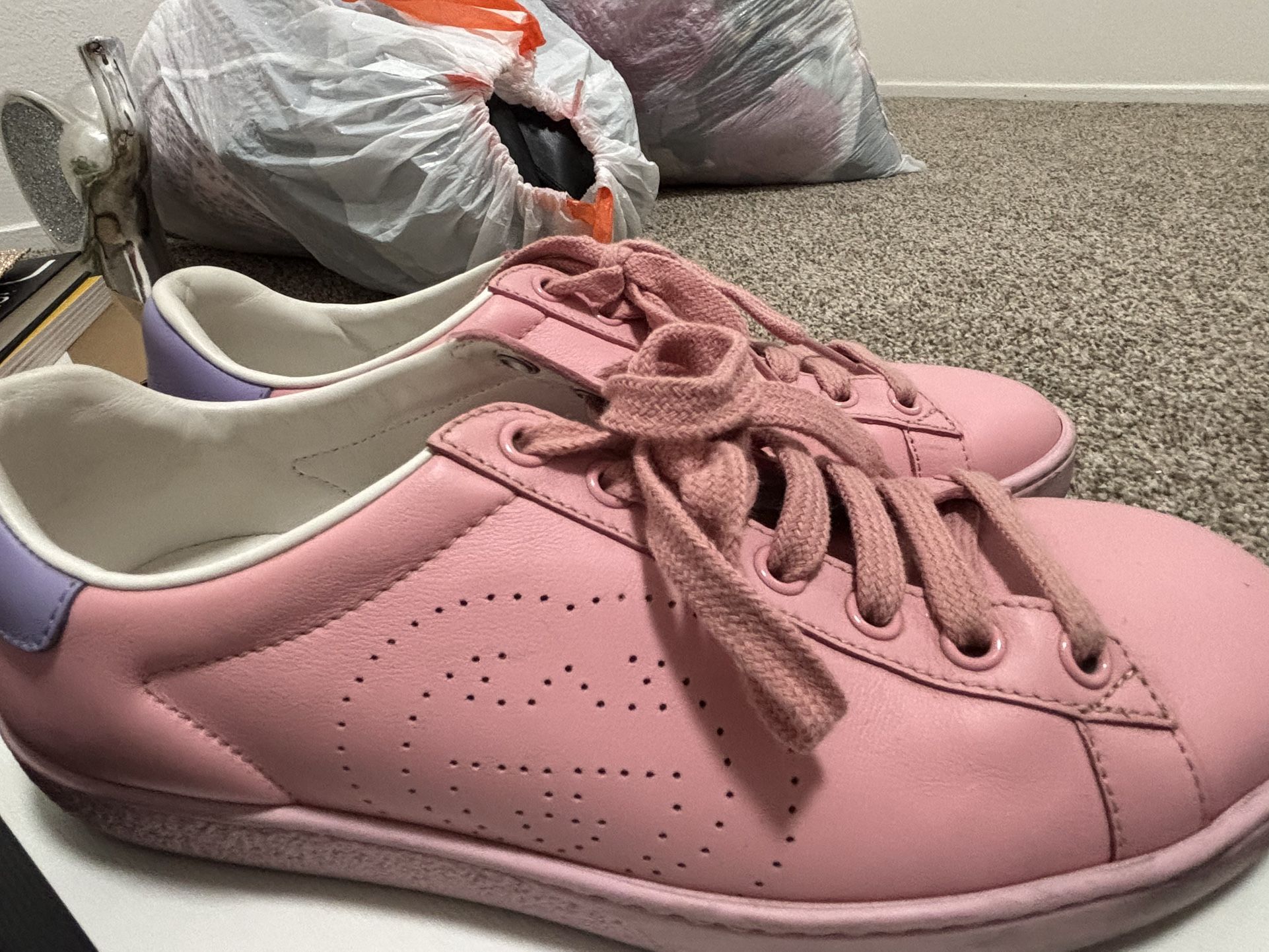 Gucci Women’s Ace Perforated ‘GG’ Leather Sneakers in a pink/lavender