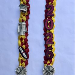 Collar de graduacion 2026
