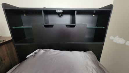 Twin Size Bedroom Set