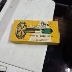 Unicorn Darts Of Distinction Vintage