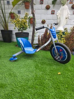 Razor scooter