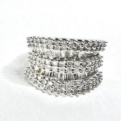 GORGEOUS 10K YG LDS RING