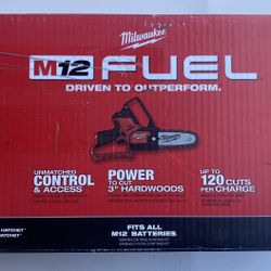 M13- Milwaukee M12 FUEL 6 in. 12V Lithium-Ion Brushless Electric Cordless Battery Pruning Saw HATCHET (Tool-Only)