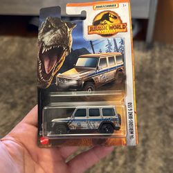 Jurassic Park 14 Mercedes Benz G 550 Matchbox 