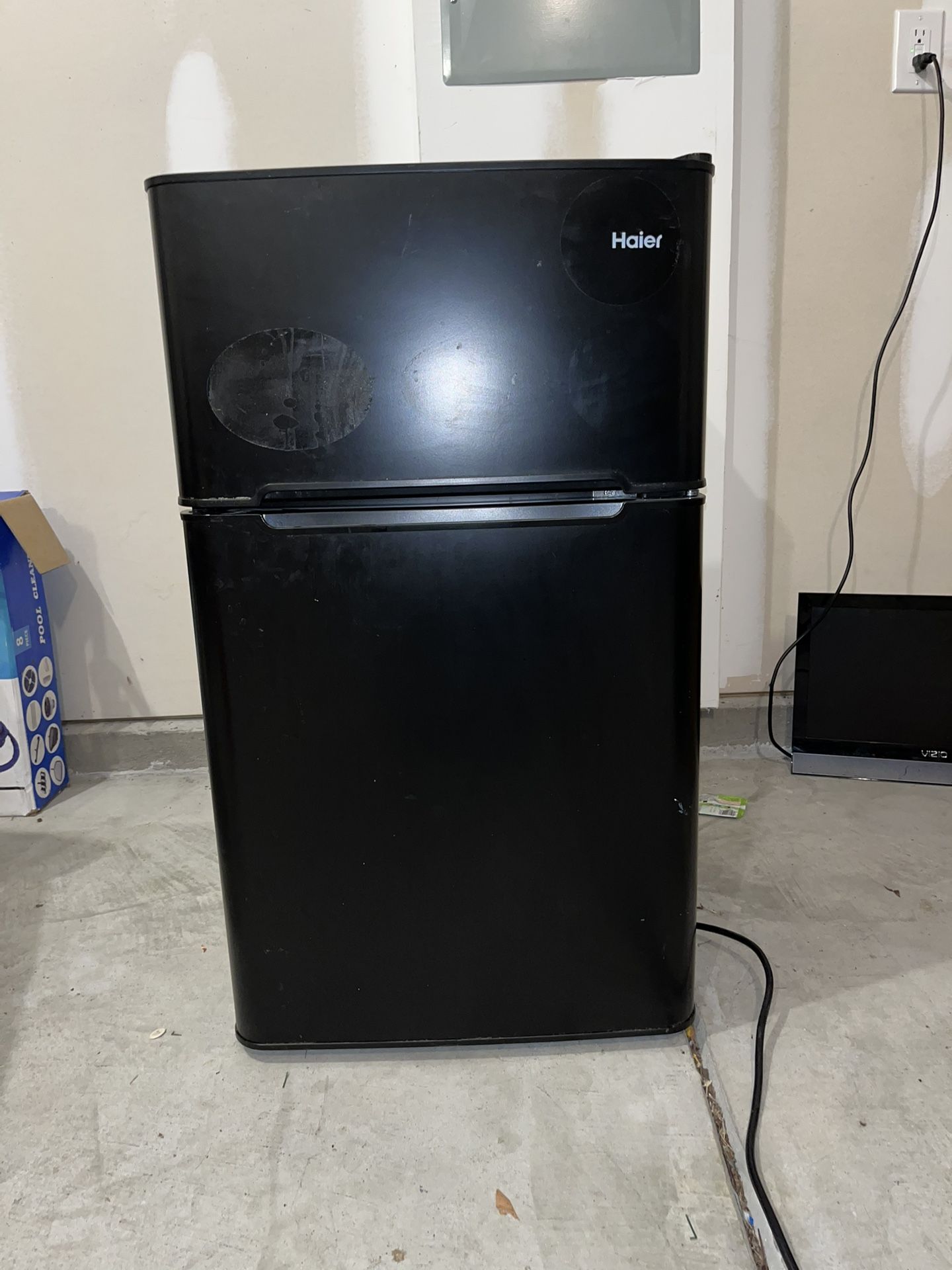 Haier 2 Door Mini Fridge