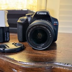 Camera Canon EOS Rebel T6 Digital