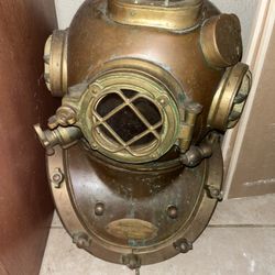 Authentic 1941 US Navy Replica Diving Helmet Mark V