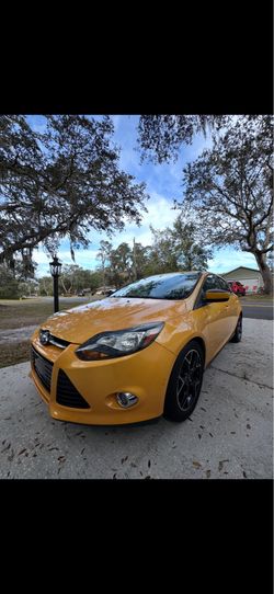 2012 Ford Focus (Hatchback)