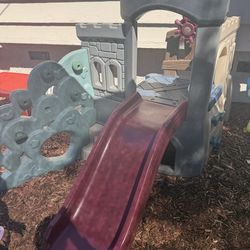 Little tikes castle