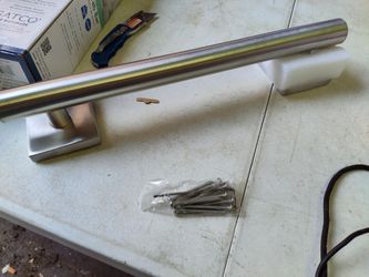 Gatco elevate 12" bathtub / shower grab bar in satin nickel,  multiple available