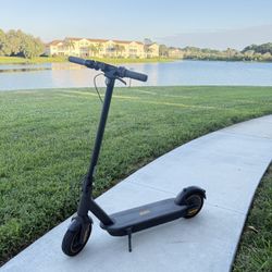 Segway Ninebot G30P Electric Scooter – Reliable & Fun Ride!