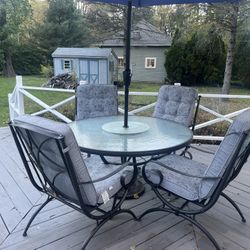 Title: 4-Piece Patio Set with Glass Top – Like New