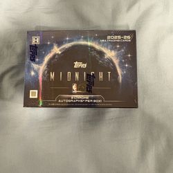 2025-26 Topps Midnight Basketball NBA Hobby Box