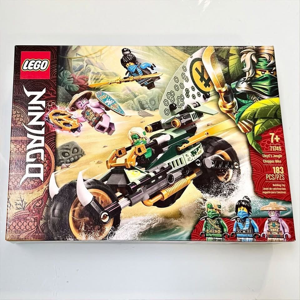 Lego Ninjago Lloyd's Jungle Chopper Bike 71745